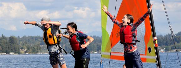 Sail, Paddle, Play Ages 8-17 Junior Explorers Ages 8-12 In Junior Explorers, kids learn the basics of water and boating safety, using catamarans, kayaks, and SUPs to explore Lake Washington.