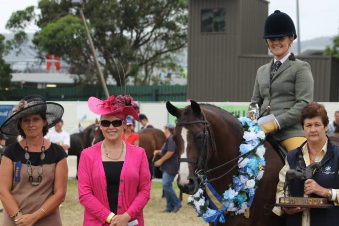 157 th Annual Dapto Show SHOWJUMPING & HORSE EVENTS Friday 17 th &