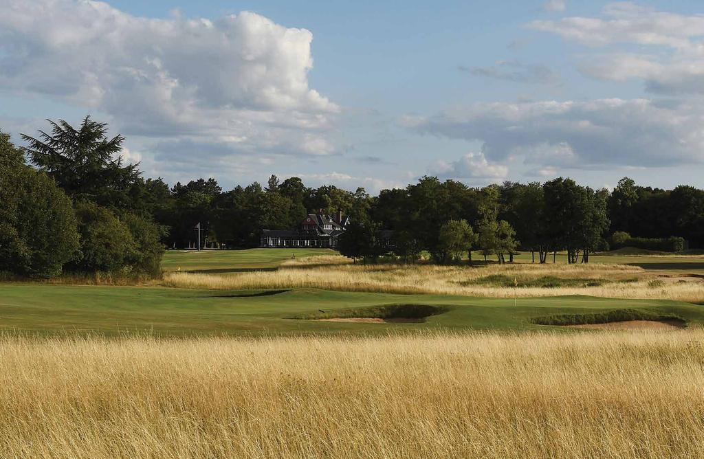 Golf de Chantilly May 31/June 1: Home Chantilly, France Depart home on May 31 for an overnight flight to Paris, France.