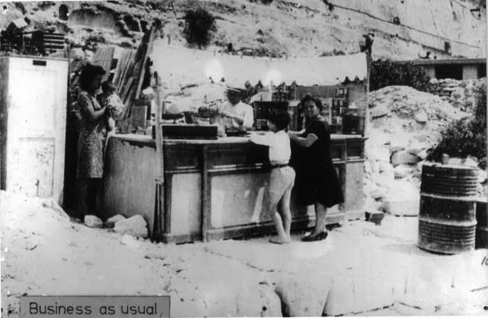Il-Birgu fis-snin tal-gwerra Fl-aħħar g werra dinjija ( 1939-1945) il-birgu żied paġna oħra fl-istorja tiegħu. Innies li baqgħu jgħixu fil-birgu għaddew minn żminijiet koroħ u ta tbatija.