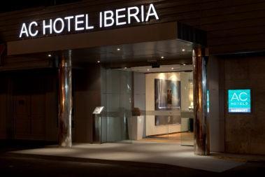 short ways and economic alternatives Accommodation in Las Palmas de Gran Canaria between your accommodation in Gran Canaria The official 4* AC Hotel Iberia Las Palmas is located beside the sports