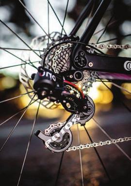 00 UNO GROUPSET UPGRADE Choose from the rim or disc brake options,