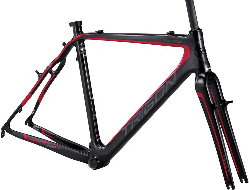 33 TX682 CYCLOCROSS Full carbon fiber monocoque frame with oversized BB shell improves the stiffness and power transfer.