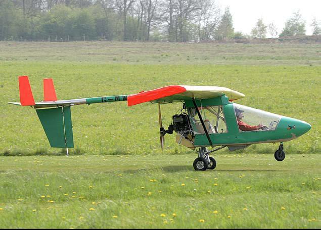 June 2008 Flightline Online G-MWTN A ramble down the life of a Shadow C-D 503 By Mick Broom Well, MWTN started life in 1990 because the wife would not let me take my lad flying in the current machine.
