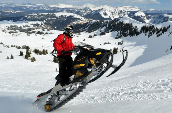 SNOW ADVENTURES SNOWMOBILING DECEMBER APRIL WILDLIFE GRAND TETON NATIONAL PARK HALF DAY GROUP DRIVER or RIDER With only a few companies venturing onto the maintained trails throughout Bridger-Teton