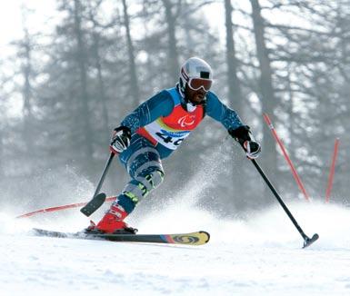 American skier! Ralph hears only the voice in his head. You know this course. Look where you want your ski to go.
