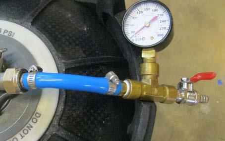 Simply closing the downstream valve will pressurize the keg to 15 PSI. Turn off the CO2 supply valve.
