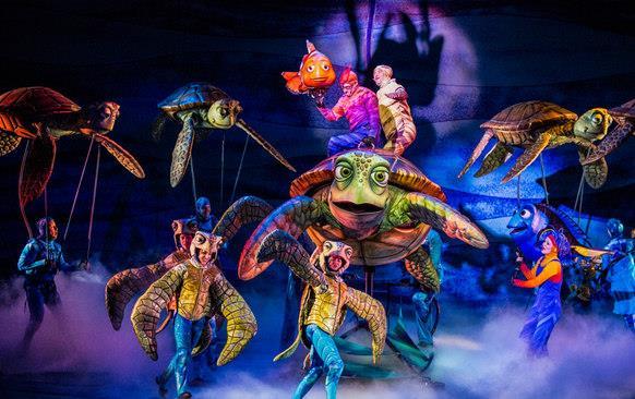 acrobats, singers, larger than life animals and an immersive experience as the show comes to life before you.