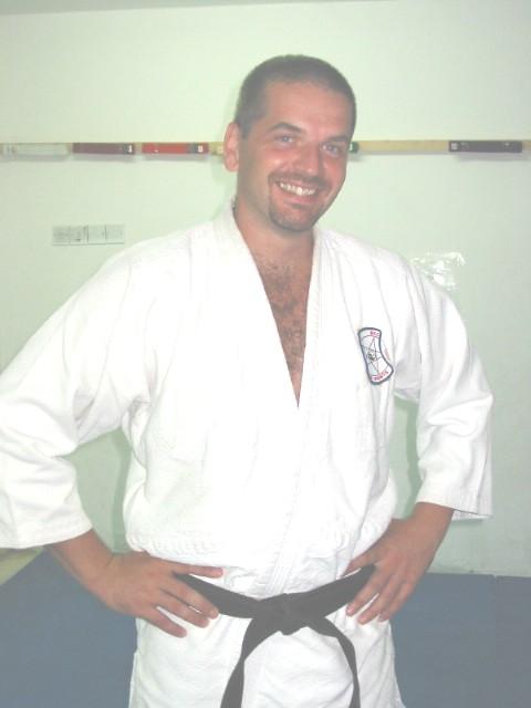 Martial Artist of the Year 2000 5 th Dan Shotokan OCI 4 th Dan Ryu Kyu Kempo Karate 4 th Dan Kick Boxing 3 rd Dan Torite Jutsu OCFM International Instructor Instructor at Door Supervisor Courses