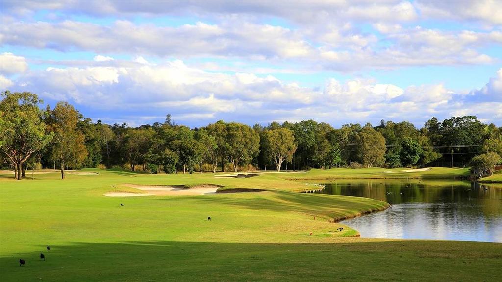 COOLANGATTA TWEED HEADS WEST COURSE Located in Tweed Heads on the NSW side of the border and about 5km from Coolangatta, Coolangatta & Tweed Heads Golf Club is the perfect Golfers holiday destination.