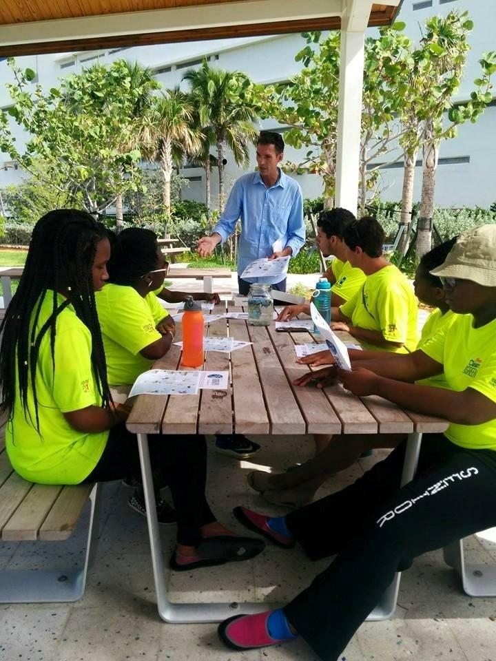 The Birth of Friends of Our Florida Reefs Scott Sheckman, SEFCRI Vice-Chair After almost 18 months in development and significant guidance from various individuals, organizations, and institutions, a