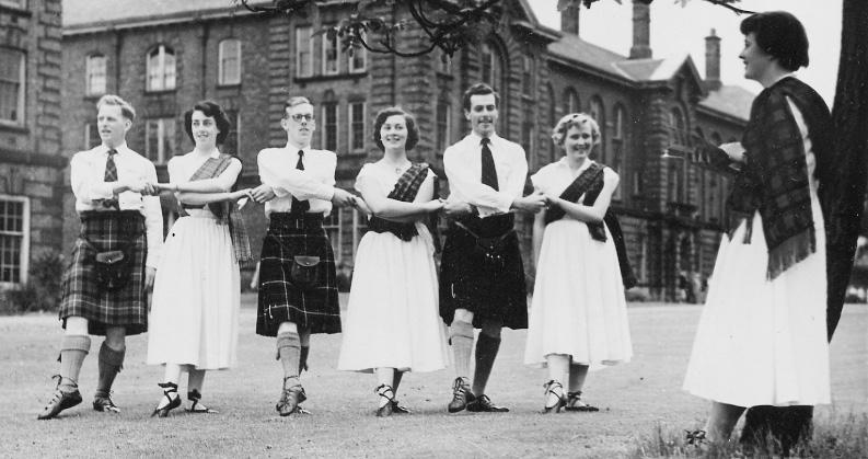 The White Rose Festival p4 Left to right - Jim Burton, Jean Anderson, George Robinson, Claire Riley, Jim Nicholson, Julie Camm and Audrey Hinchliffe This is a nearly year in the world of Scottish