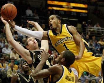 19/21 Marquette 80, Oakland 62 Game 13 December 19, 2006 Bradley Center Milwaukee MILWAUKEE (AP) Dominic James had 20 points and nine assists to lead No.
