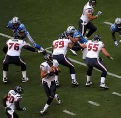 TEXANS SEASON-IN-REVIEW TEAM NOTES HOUSTON S PROLIFIC PASS ATTACK The Texans passing game has been one of the most dangerous in the NFL over the last two seasons. Houston has averaged 278.