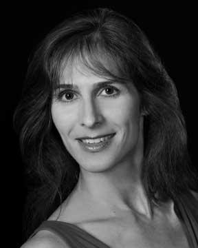 CATHERINE BATCHELLER Catherine brings over 30 years of professional experience with her. Under Catherine s direction as the Dean of the Cincinnati Ballet s Otto M.