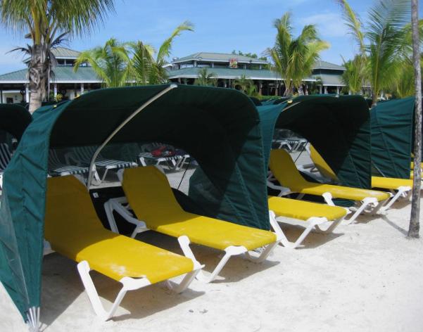Take unlimited rides on the Magical Flying Beach Chair which provides roundtrip transfer between the Mahogany Bay Cruise Center and Mahogany Beach.