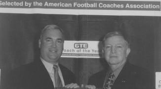 also receiving National Coach of the Year honors from Don Hansen s Football Gazetteand finishing as the runner-up for the Eddie Robinson Award, presented by The Sports Network.