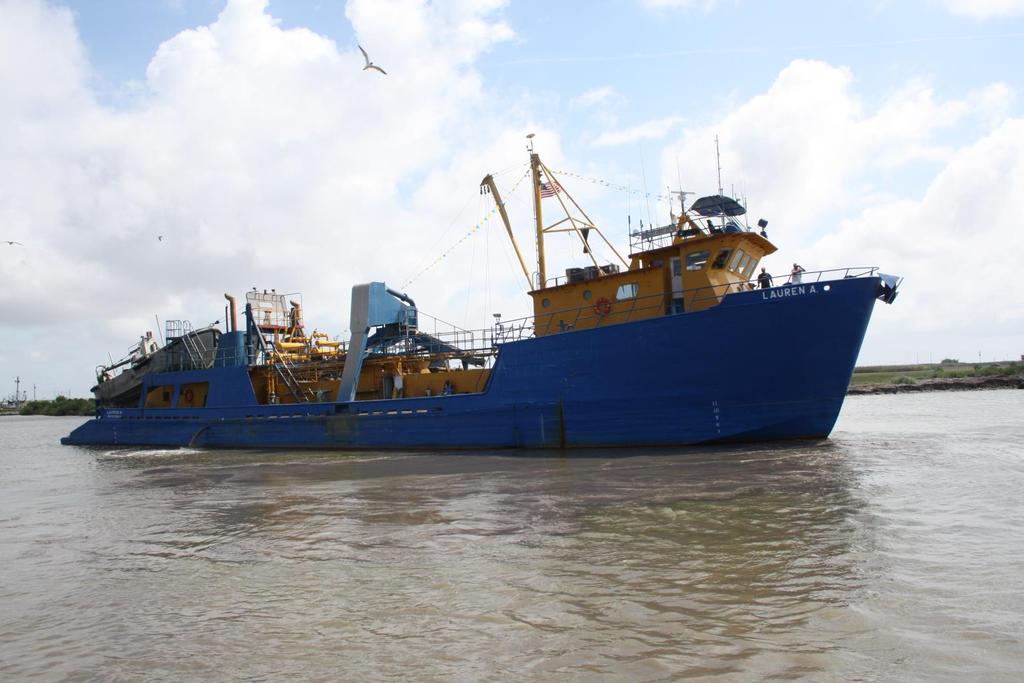 Current fleet of ~33 purse-seine vessels, or steamers, range ~150-200 ft long (45-60 m) Lauren A 449 net tons