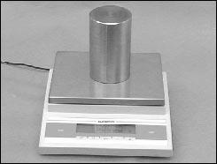 5-Point Adjustment (fine) - Place the test weight on position 1 on the weighing pan; if the balance has a draft shield, close the draft shield. Press» «to tare the balance.