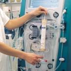 An integrated discharger ring will reduce ECG interference caused by roller pump devices. Low extracorporeal blood volume. Semi-automatic air management to avoid blood-air interface.