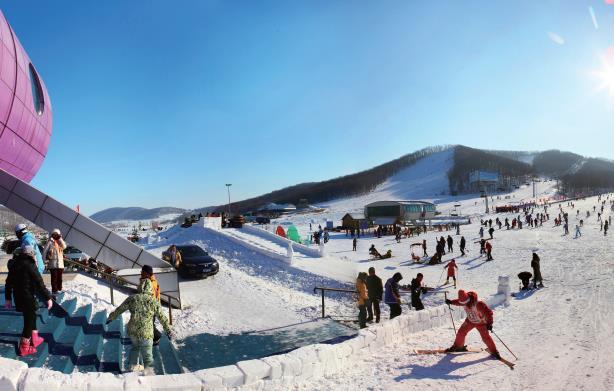 huge investment in songhua lake resort, integrated with Beidahu Lake ski field to