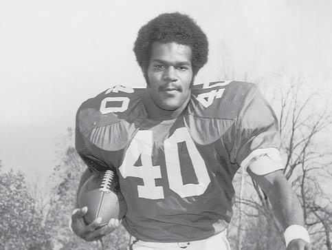 Pont thus became the first athlete in Miami history to have his jersey retired. Pont was destined for stardom from the first time he handled the ball in college competition.