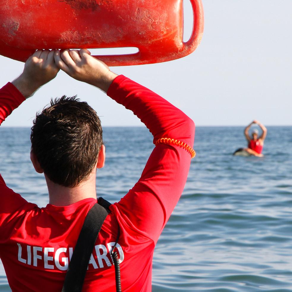 Spring Winter 2017 2019 Youth Program Guide Aquatic Leadership Lifeguard Swimming Training Lessons First Aid First Aid & Lifeguard Training A great job for you, a safer community for everyone.