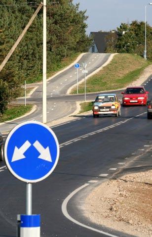 Road Administration agencies Estonian Road Administration administrates the following state agencies: the Road Administration of Northern Region; Offices under the administration of the Road