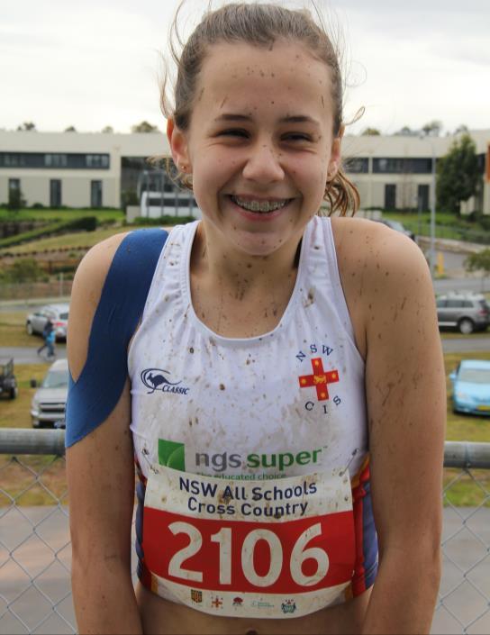 Charlotte Ryan (below), despite falling during the run, finished in 10 th place in the 14 yrs 4km event with her time of 16m 20s.