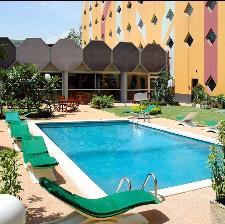 (1) Hôtel Belle Côte Abidjan 15km from Hall Price (Full board Breakfast, Lunch and Dinner) Double Room: USD 70 / Person Single Room: USD 80 / Person ACCOMMODATION (2) Hôtel Ibis Marcory Abidjan 4 km