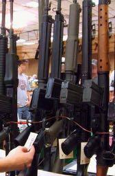 Gun Shows In Context The United States and Gun Violence Americans owned between 220 and 280 million guns in 2004, including at least 86 million handguns.