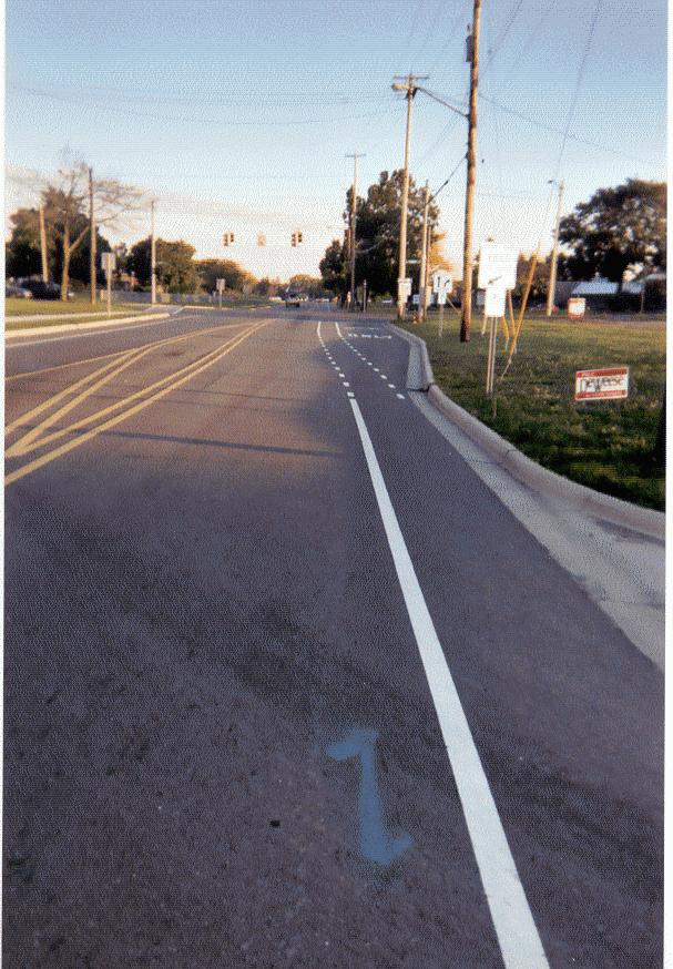 Bike Lanes 4 ft minimum clear width Create defined road space for cyclists Typically used in urban/suburban