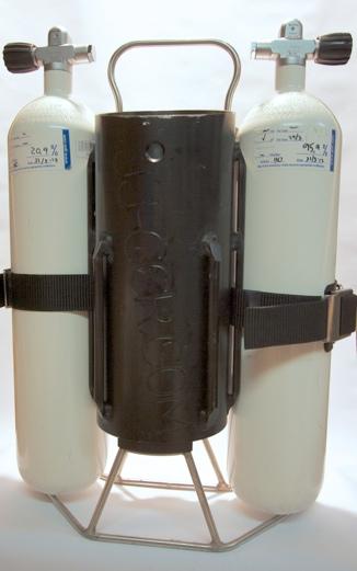 Complete with a wing, backplate, harness, hoses and 3L steel tanks, with a full scrubber and 4kg leadrods in the canister tubes, the total weight ready-to-dive is around 37 kg.