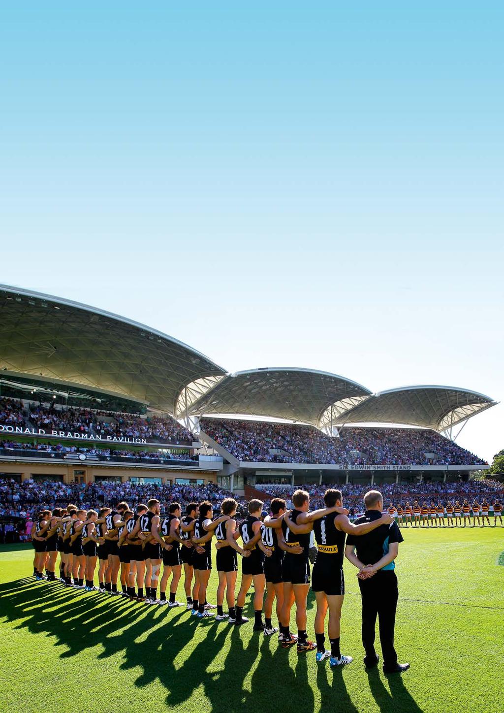 20 AFL ANNUAL REPORT 2014 CHAIRMAN'S REPORT 21 The acceptance of Adelaide Oval exceeded even our high expectations SA FANS EMBRACE NEW ADELAIDE OVAL On any measure, the opening of the redeveloped