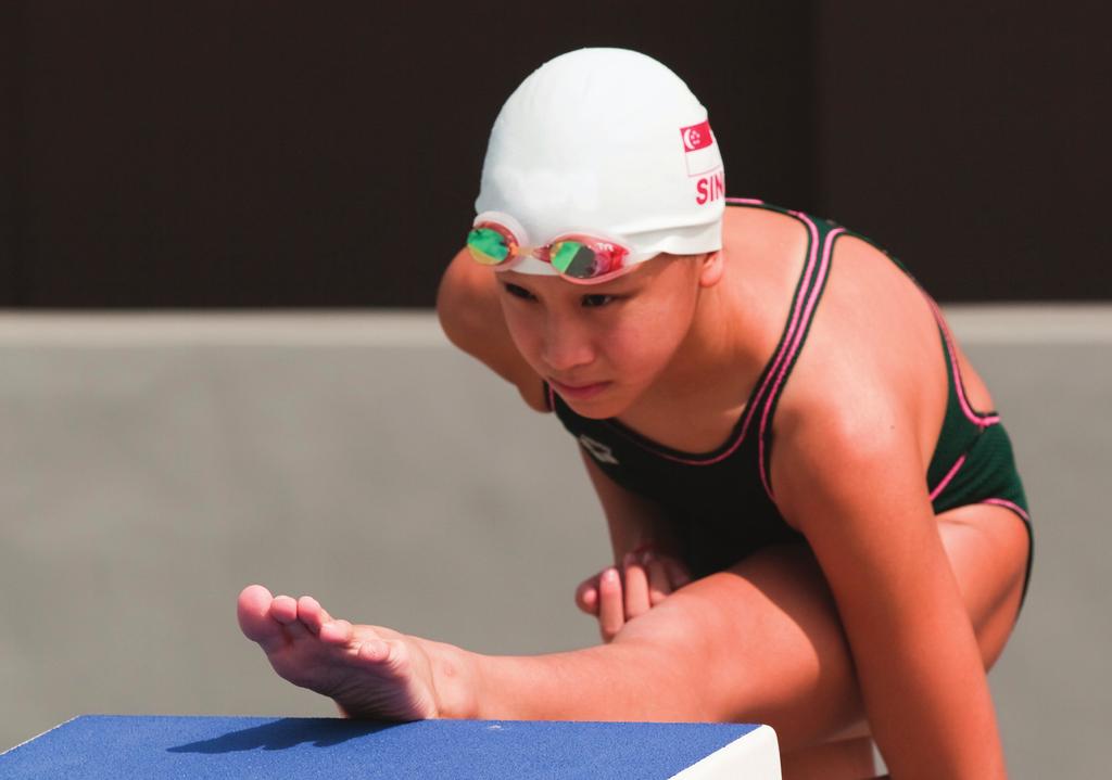 Yeo Ginn Samantha Louisa DOB: 24 Jan 1997 HEIGHT: 168cm WEIGHT: 60kg I remember winning my first ever medal a silver medal, at a group meet for the 21m backstroke event and that is the exact moment I