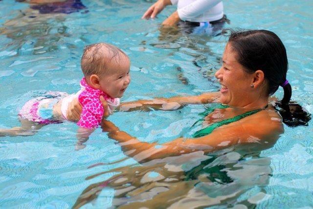PARENT AND CHILD & ADULT SWIM LESSONS Waterbabies Ages 6 months - 24 months Waterbabies is designed to help parents and infants feel comfortable in the water while providing fun such as singing,