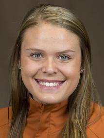 PLAYER BIO UPDATES 40 KELSEY LANG SR C 6-5 THE WOODLANDS, TEXAS THE WOODLANDS 2016-17 Update: Has started in four of six games for the Longhorns this season.