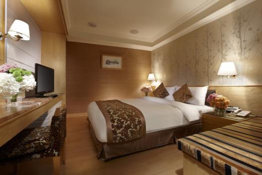 Capital Hotel (Arena Branch) - Single room: US$160 per person, per night - Double room: US$130 per person, per night - Three meals are all included. http://www.capital-hotel.com.