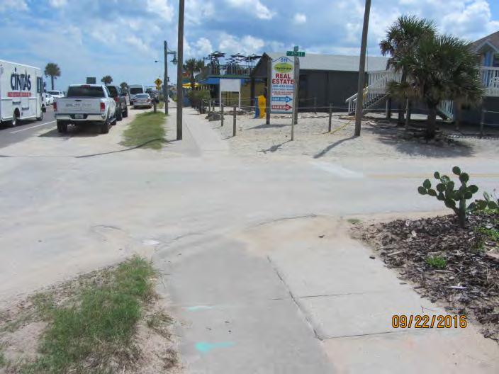 FIELD REVIEW FINDINGS Location: Corridor-Wide Issue #: Minor Street Intersections Figure 2 Figure 3 Description of Issue: Along the corridor, north of 6 th Street N, the unsignalized minor street
