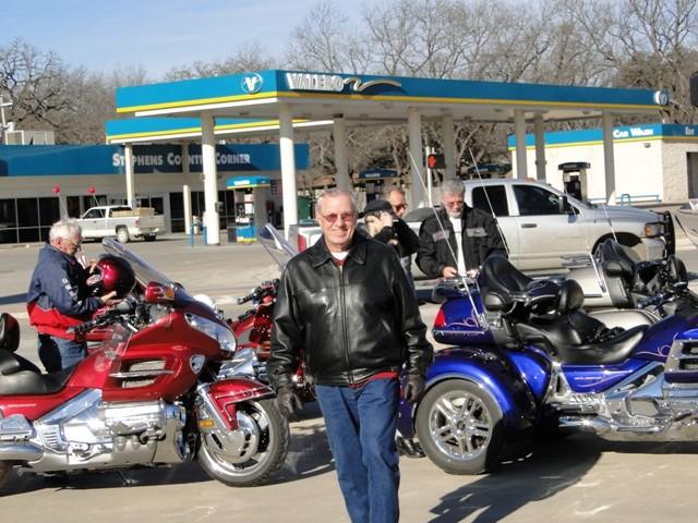 3 T.G.I.F RIDE Gary Wheatley led a ride for 10 others on a warm breezy Friday down to Llano for lunch at Coopers BBQ.