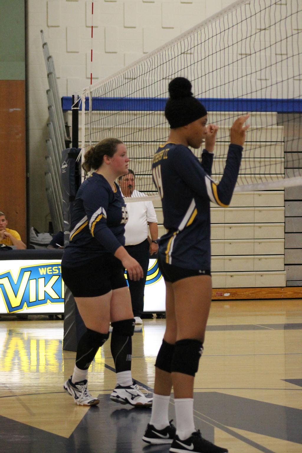 WOMEN'S VOLLEYBALL The Westchester Community College Women's Volleyball team enjoyed a solid 2017 campaign, finishing with a 7-10 record in Region XV play.