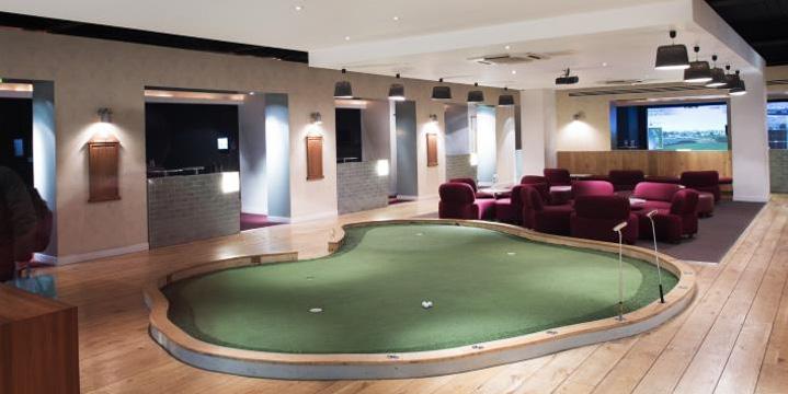 Boasting 8 aboutgolf simulators, including the breathtaking 160* Bunker, 2 putting greens and the best 19th hole in the game, Royal Smithfield is a perfect venue to combine all of our favourite