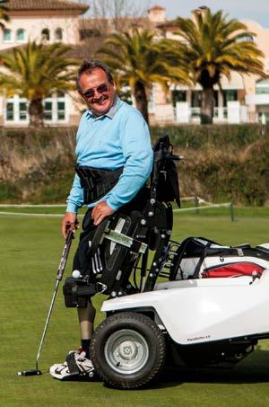 STAND UP TO WIN The ParaGolfer 2.0 offers optimal conditions for both experienced golfers and those eager to take up the sport.
