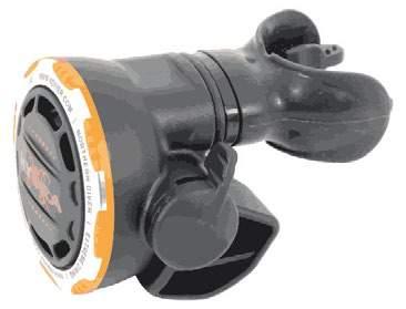 Preparation and set up Prior to connecting your regulator to an air cylinder, inspect the cylinder valve O-ring for any wear or damage.