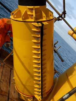 Subsea Deployment Plasma deployed through 1 hose from Dive Support Vessel. Clamp at depth of 30m however 100m of hose used to allow for vessel stand-off.