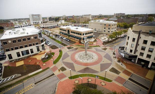 Social equity rankings: Downtown Northville and Downtown Birmingham both score above average in the accessibility/opportunity category, but they fall below average on affordability.