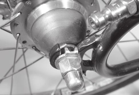 If you need to remove the rear wheel to pack your bike, either remove the rod and keep it in a safe location or put the protector sleeve (required for only a few bike models) over the axle and pin