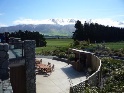 Staying and playing at three of Australasia s top golf resorts; touring across New Zealand s South Island through spectacular scenery taking in the beautiful autumn colours; and entry into the 5-day