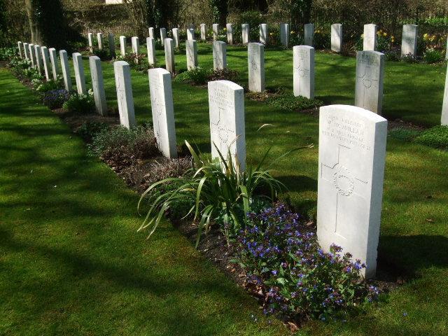 40 of Codford War Graves Cemetery (CWGC Reference - Grave # 32)