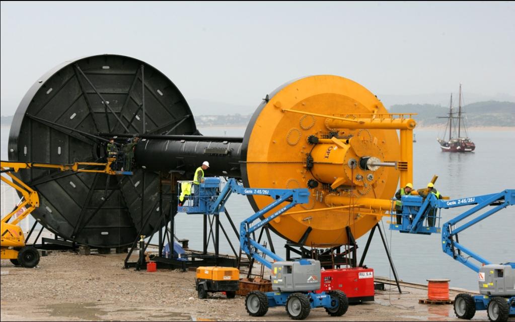 Ocean Power Technology s PowerBuoy 3 m diameter buoy on trial in
